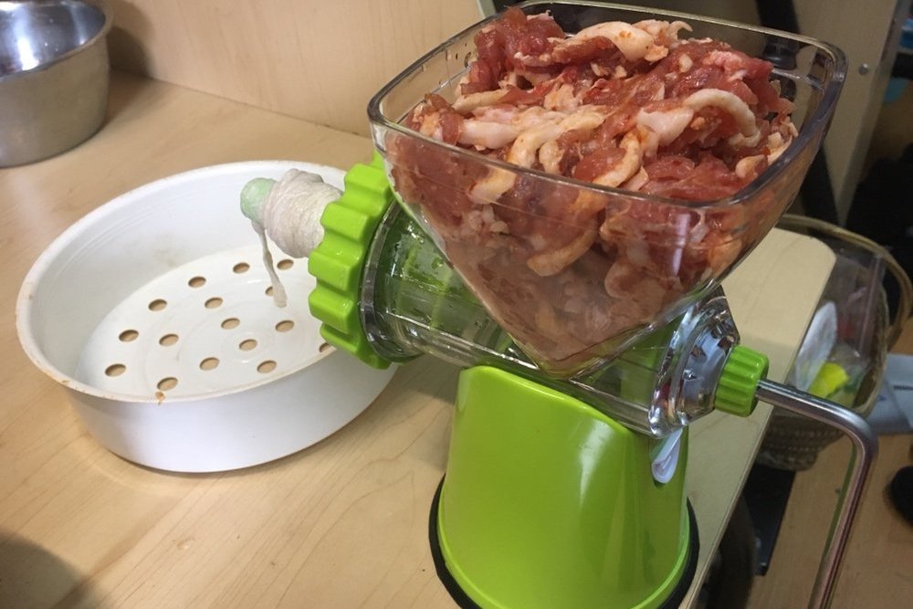 想灌腊肠没有灌肠器,想灌香肠怎么挑肠衣