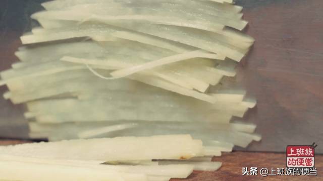 怎样把土豆丝炒得脆,怎样把土豆丝炒的更脆