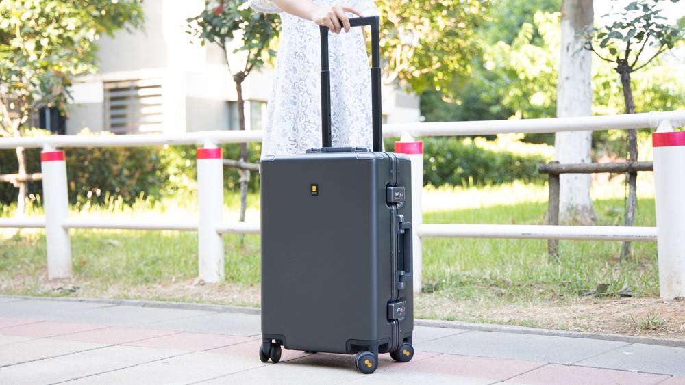 地平线行李箱哪款最好,拉杆箱地平线8号28寸评测