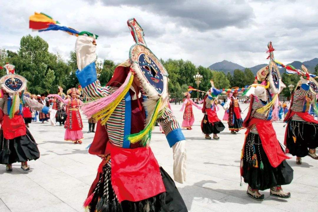 藏戏鼻祖唐东杰布资料,藏戏开山鼻祖唐东杰