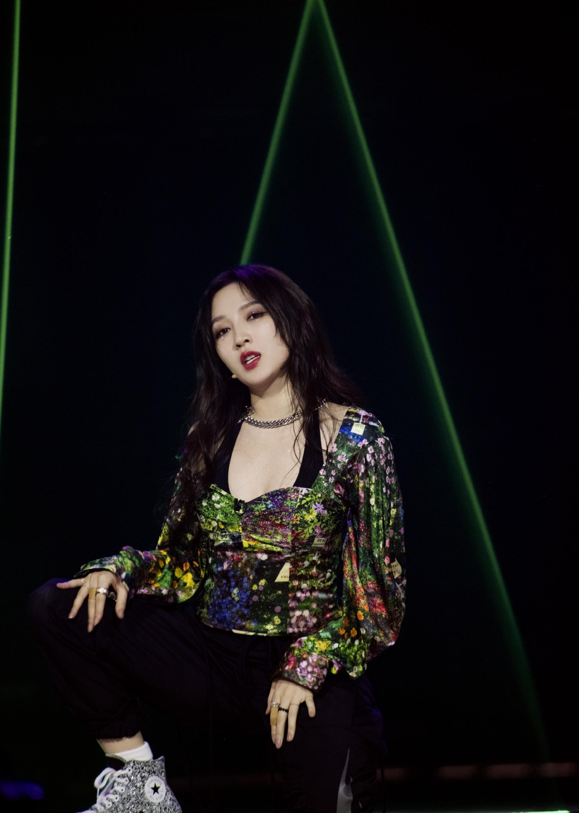 孟佳撞脸明星,孟佳撞脸陈乔恩