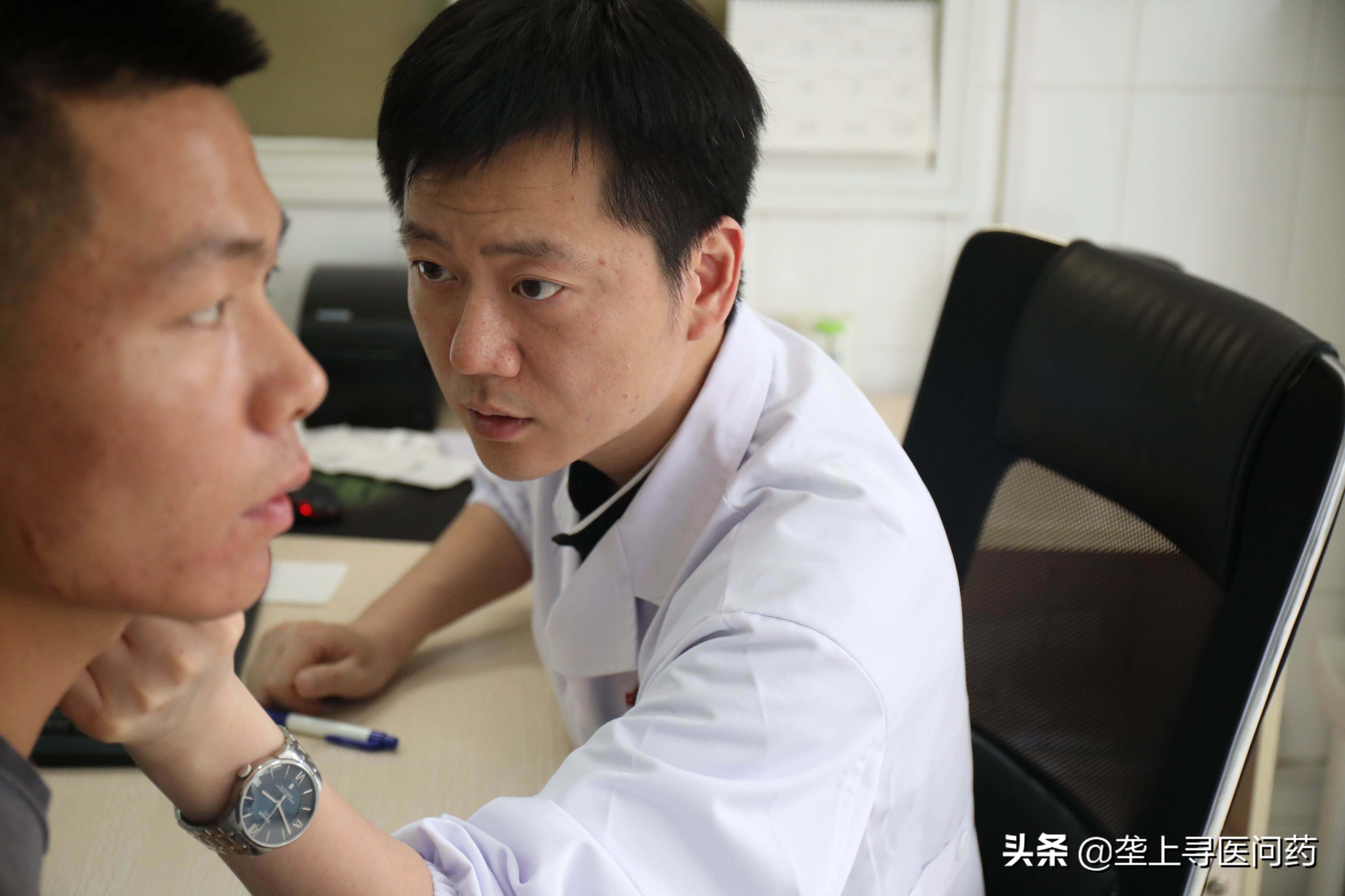 皮肤病中的“黑恶份子”真不少,70后专家张良“火眼金睛”辨良恶