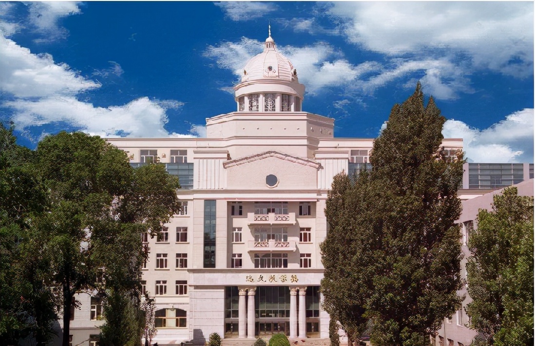 哈尔滨市最美的中学,洗尽铅华芳华依旧