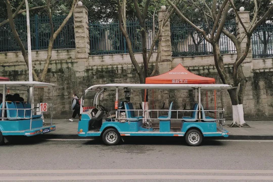 重庆学校最豪华的宿舍,重庆超豪华房子