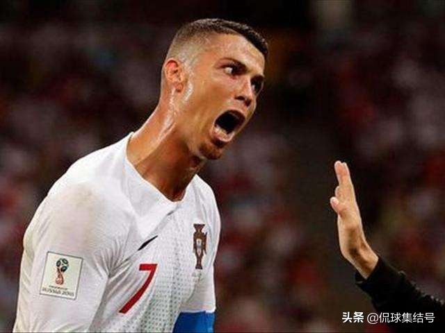 健硕肌肉+天然泳池！C罗新照对飙梅西，CR7卧榻之侧岂容梅西酣睡