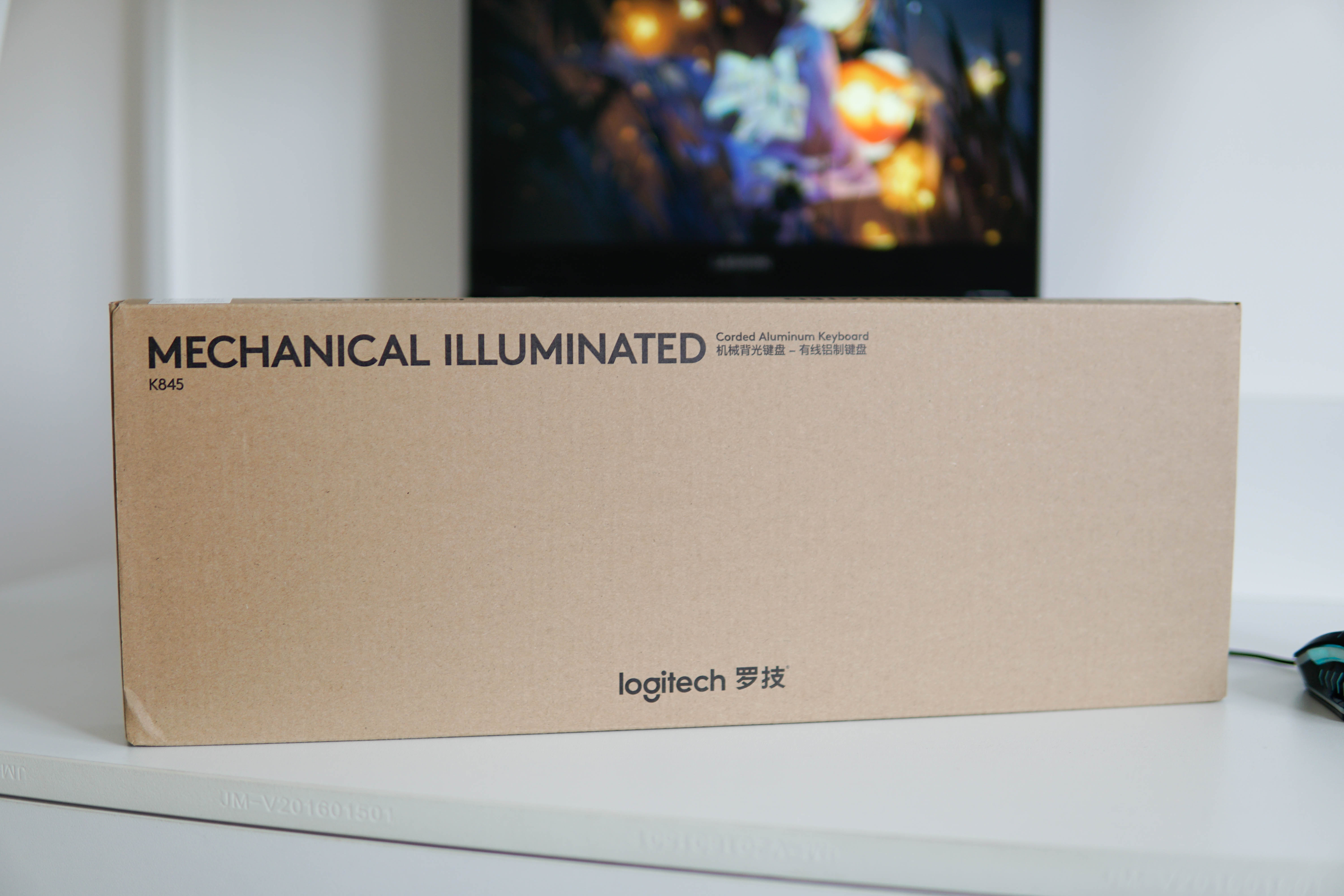 罗技k845玩游戏买ttc还是cherry,罗技k845背光机械键盘开箱体验