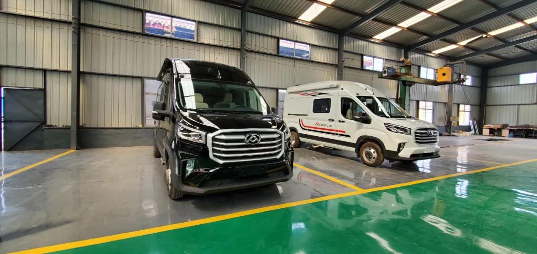 中式风格+48V电路这款中房星耀纵床版B型房车你喜欢嘛?