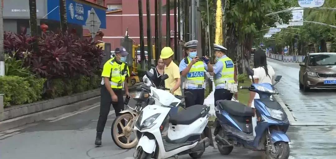 首违不罚交通执法为群众办实事,我为群众办实事之安全篇