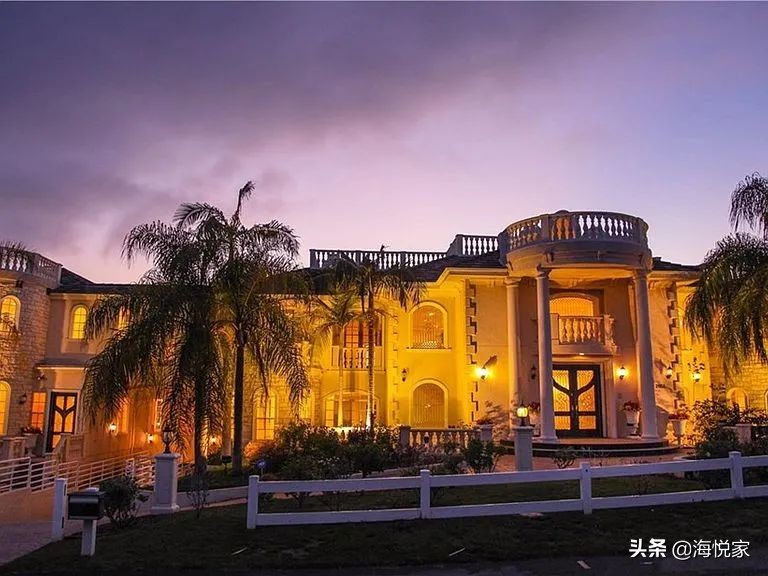 钻石吧离洛杉矶市区多远,钻石吧