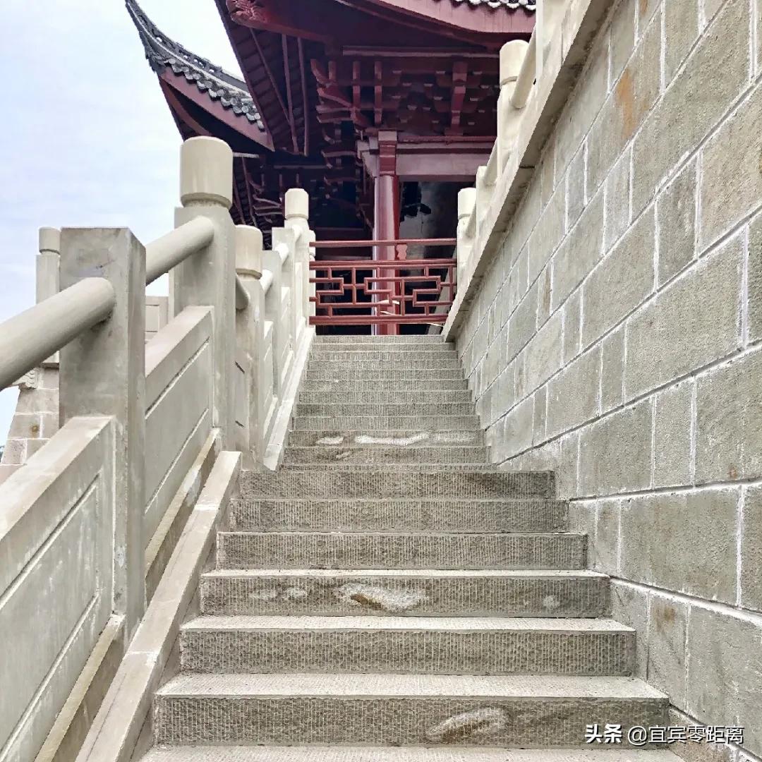 好热闹广场舞,宜宾好热闹的广场