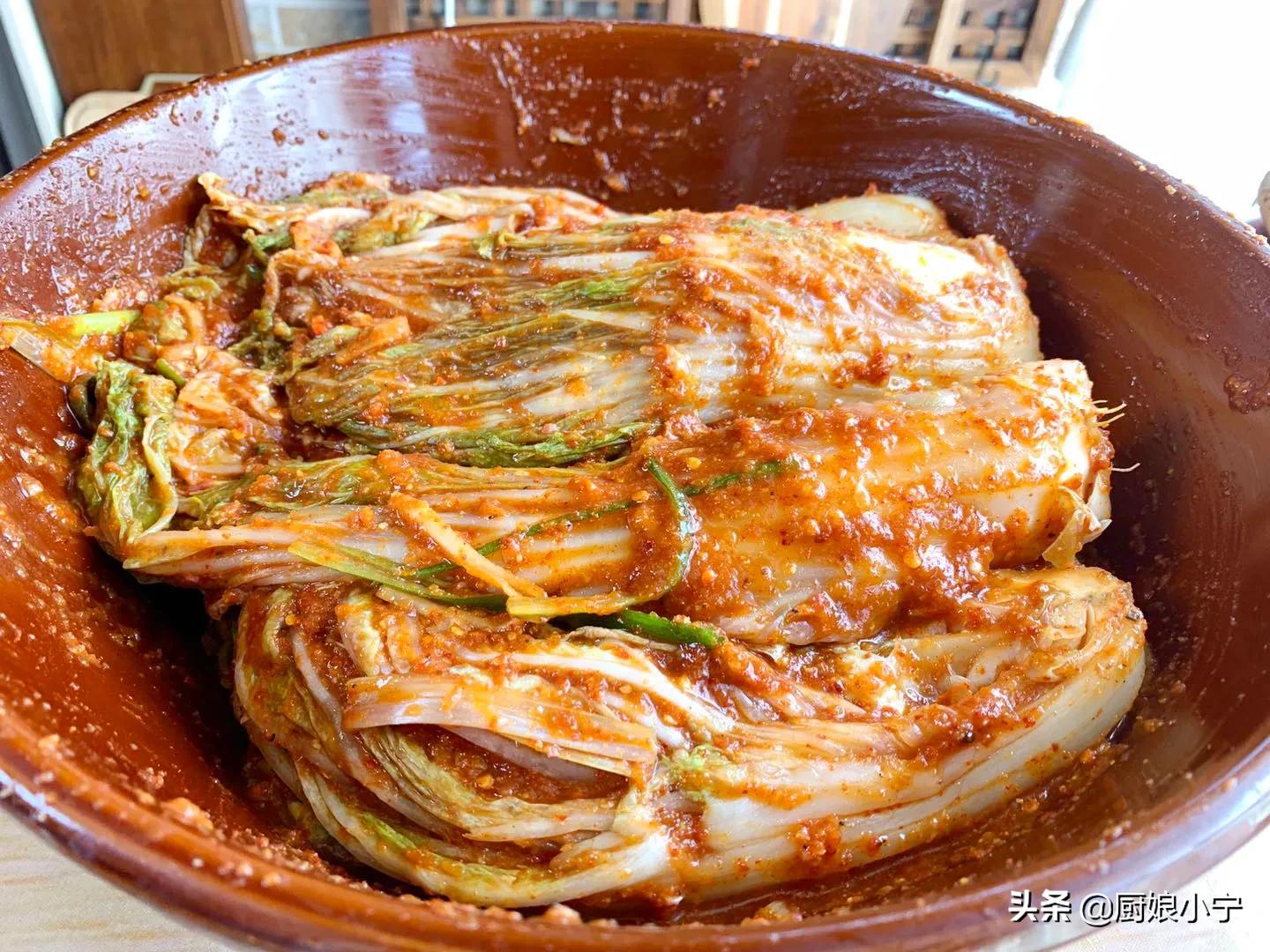 辣白菜怎么腌好吃又简单视频,辣白菜怎么样才腌透