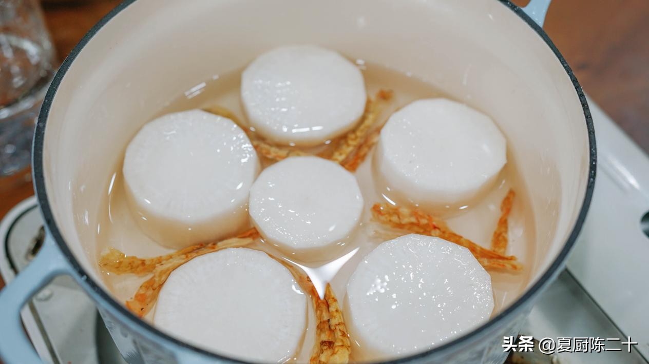 冬天吃一顿暖暖的部队火锅,微凉的季节