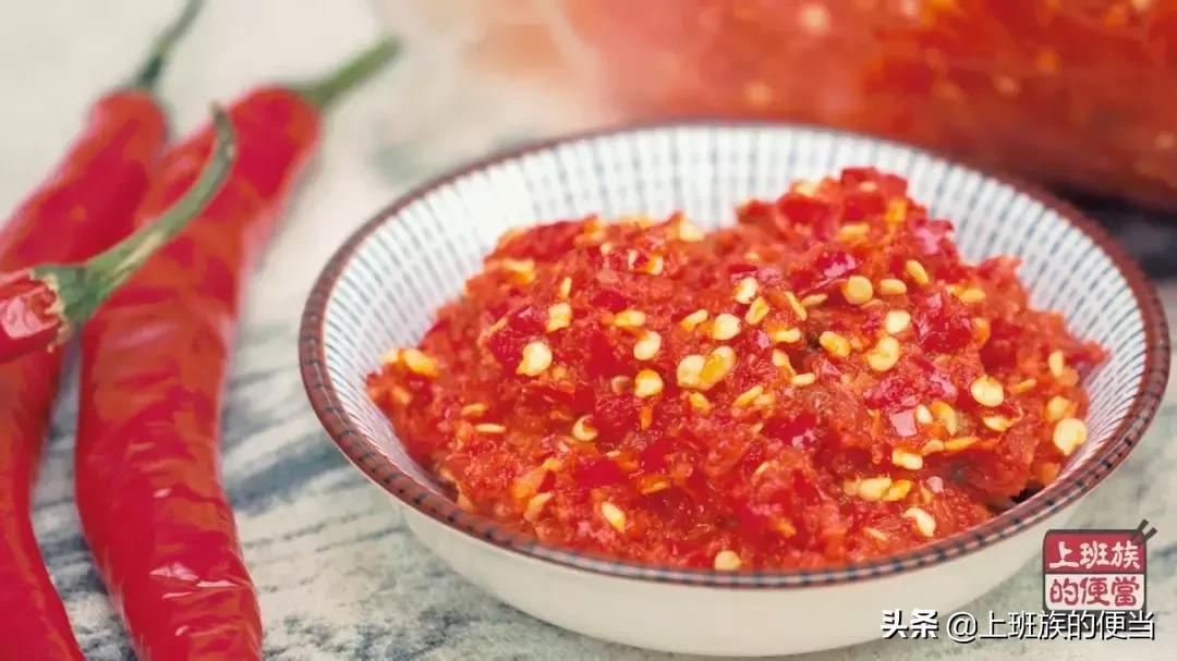 怎样炒辣椒面香,辣椒碎怎么炒又香又辣