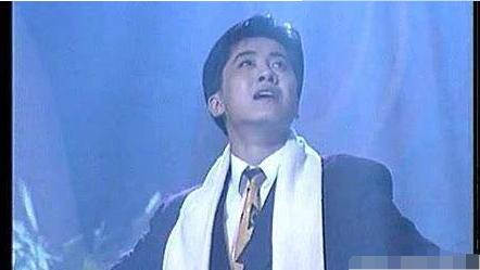 被捅三刀的明星,毛宁回应丑闻事件