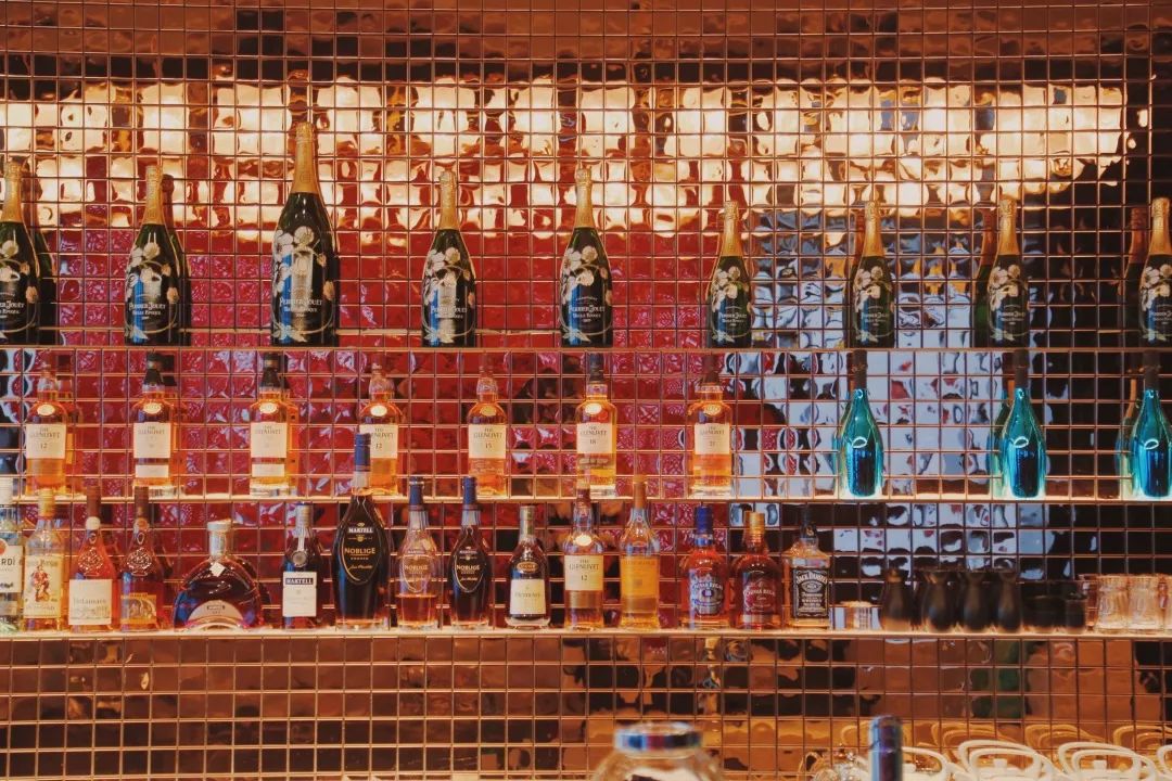 鑻忓窞w閰掑簵浣撻獙,鑻忓窞w閰掑簵浜偣