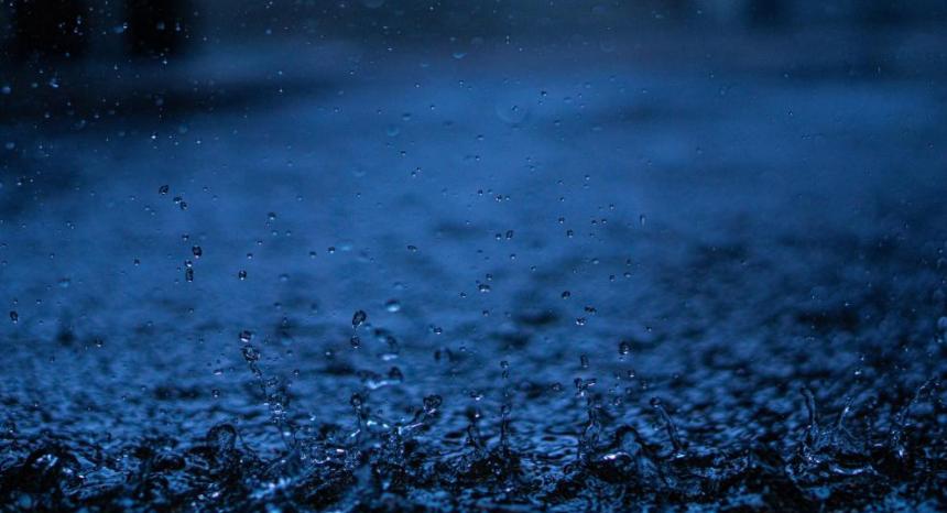 当你的友情出现了第三者,当一段感情中出现了第三者