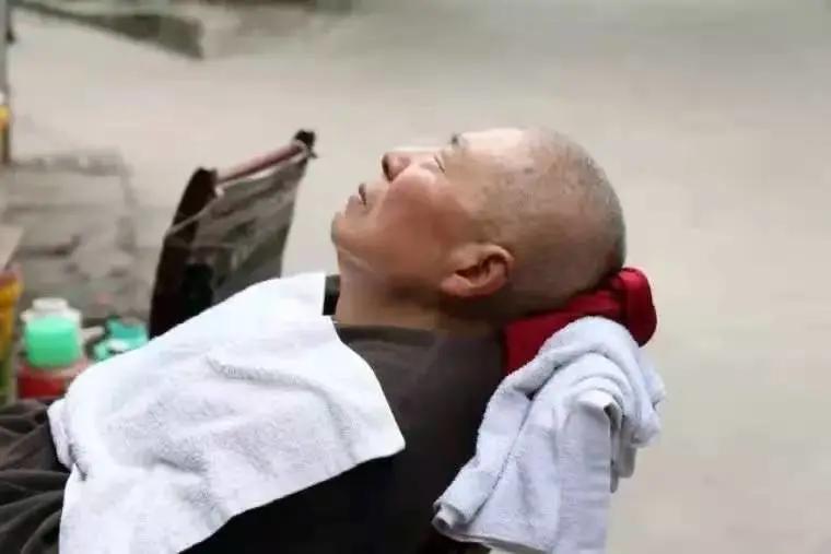 内江金街摊摊面,再见了内江的网红夜市