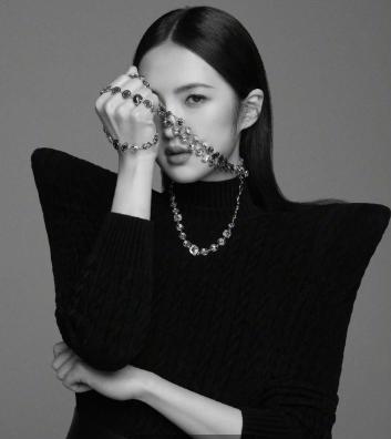 穿359元衣服的“三星小公主”李元珠，和她背后的千亿闺蜜团