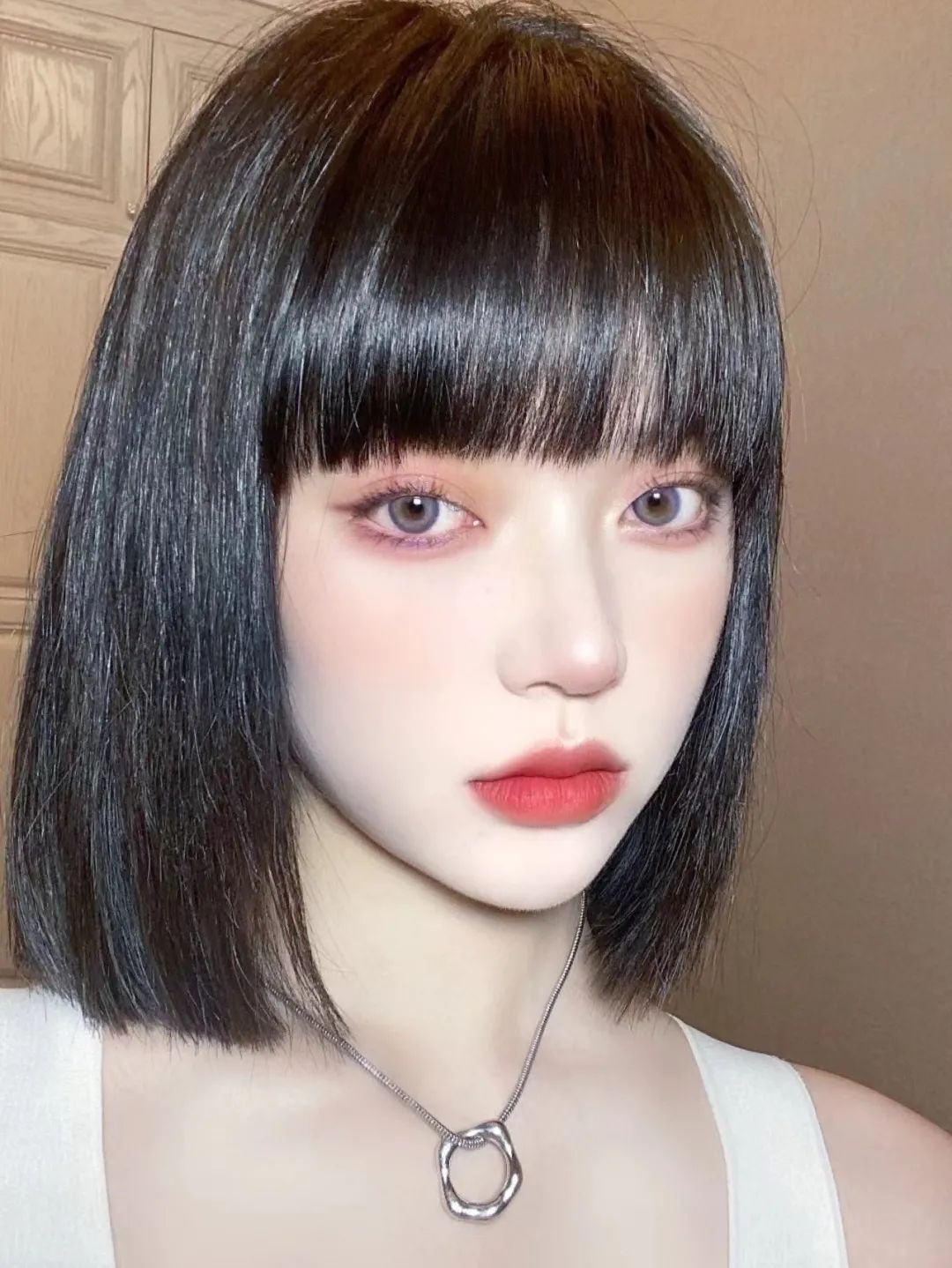 今年流行的时尚可爱减龄超短发,今年流行剪短发造型