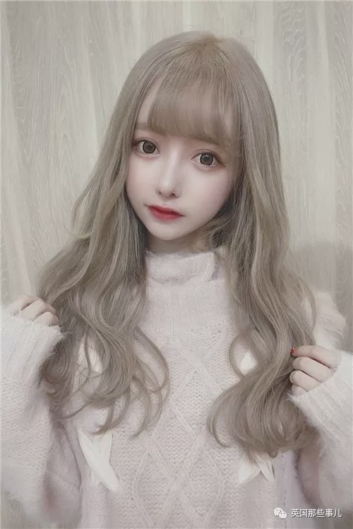 20岁漂亮女子花6万整容鼻子失败,19岁少女花百万整容