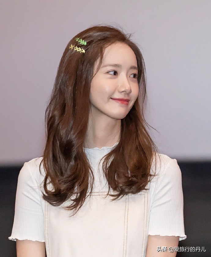 韩国美女林允儿礼服高清,林允儿吊带裙怎么搭配