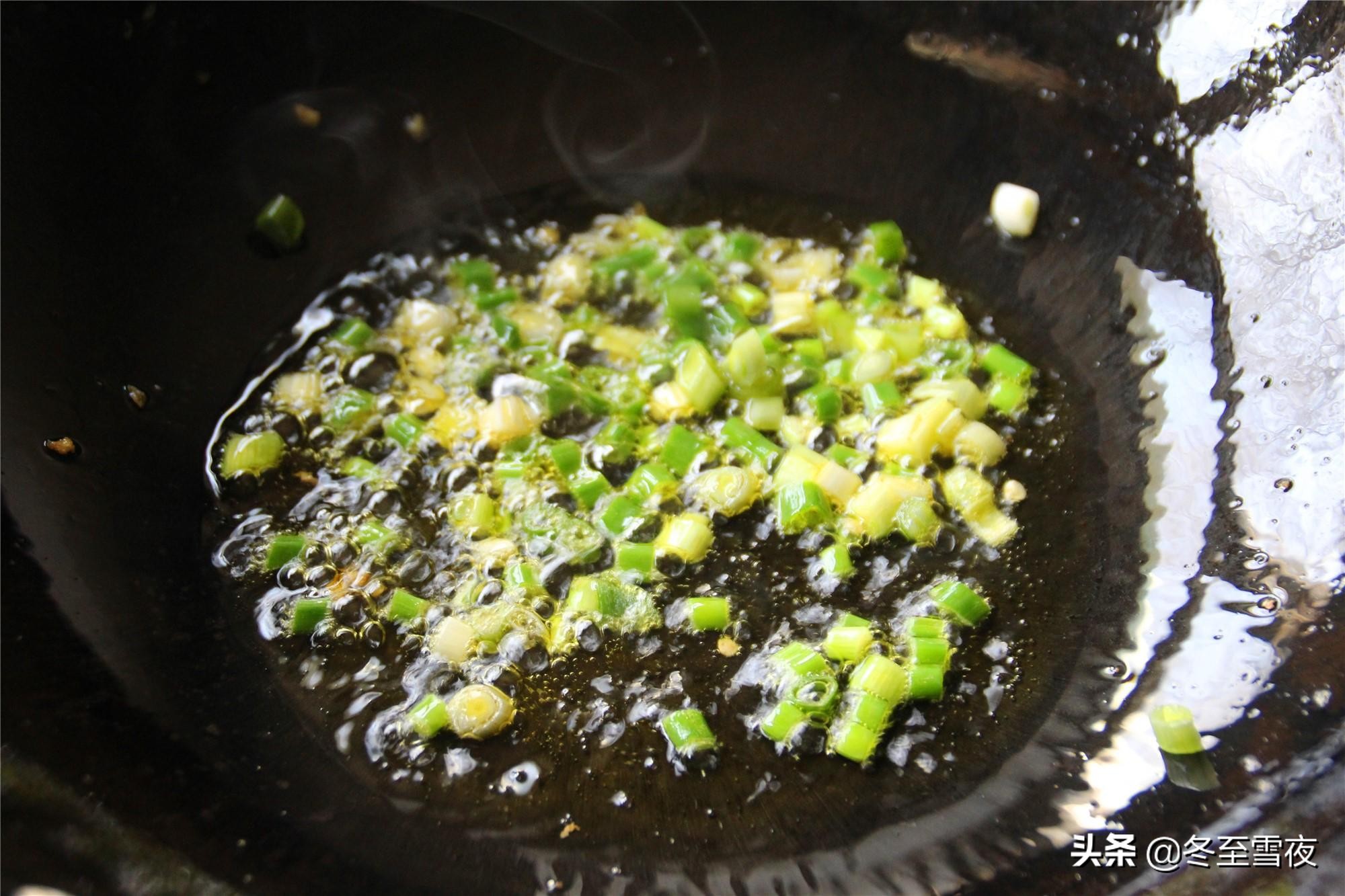 炸鸡蛋酱用什么大酱好吃,吃东北蘸酱菜家庭版