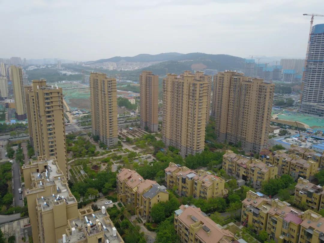 相隔一公里的房价,相隔1000米房价相差很多