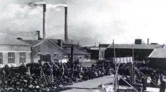 1949—1952:辽宁老工业基地的形成阶段