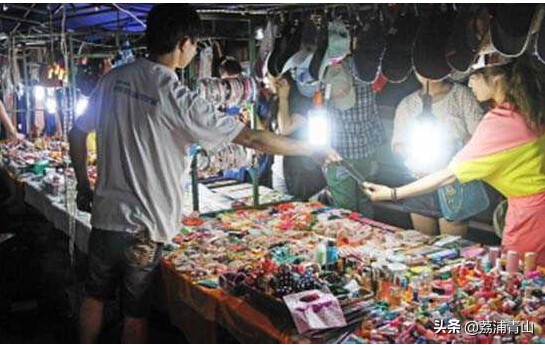 新手摆地摊怎么找货源,适合摆地摊的货源有哪些