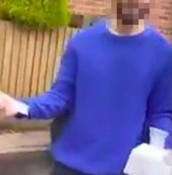 英国男子驱车四小时购买核酸试纸却遇上*市黑**假货，当场发飙怒骂