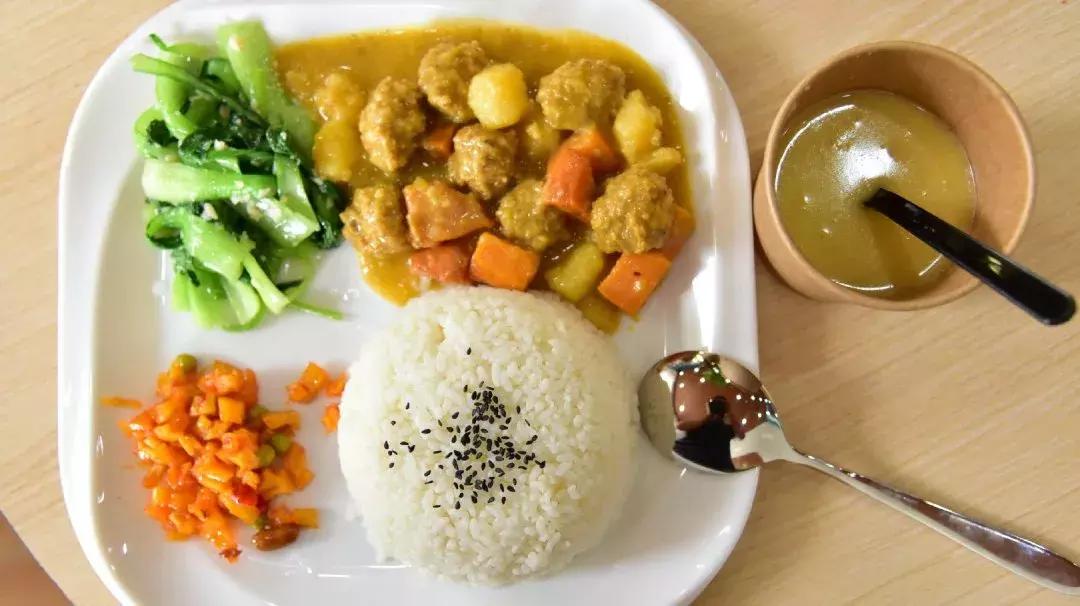 四川大学@吃、住、行、学，看川大如何照顾你生活的方方面面