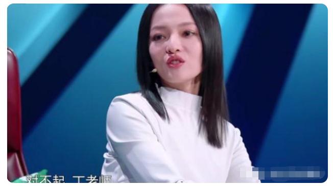 21岁爆红,24岁走出国门,32岁跌落神坛,萨顶顶到底经历了什么?