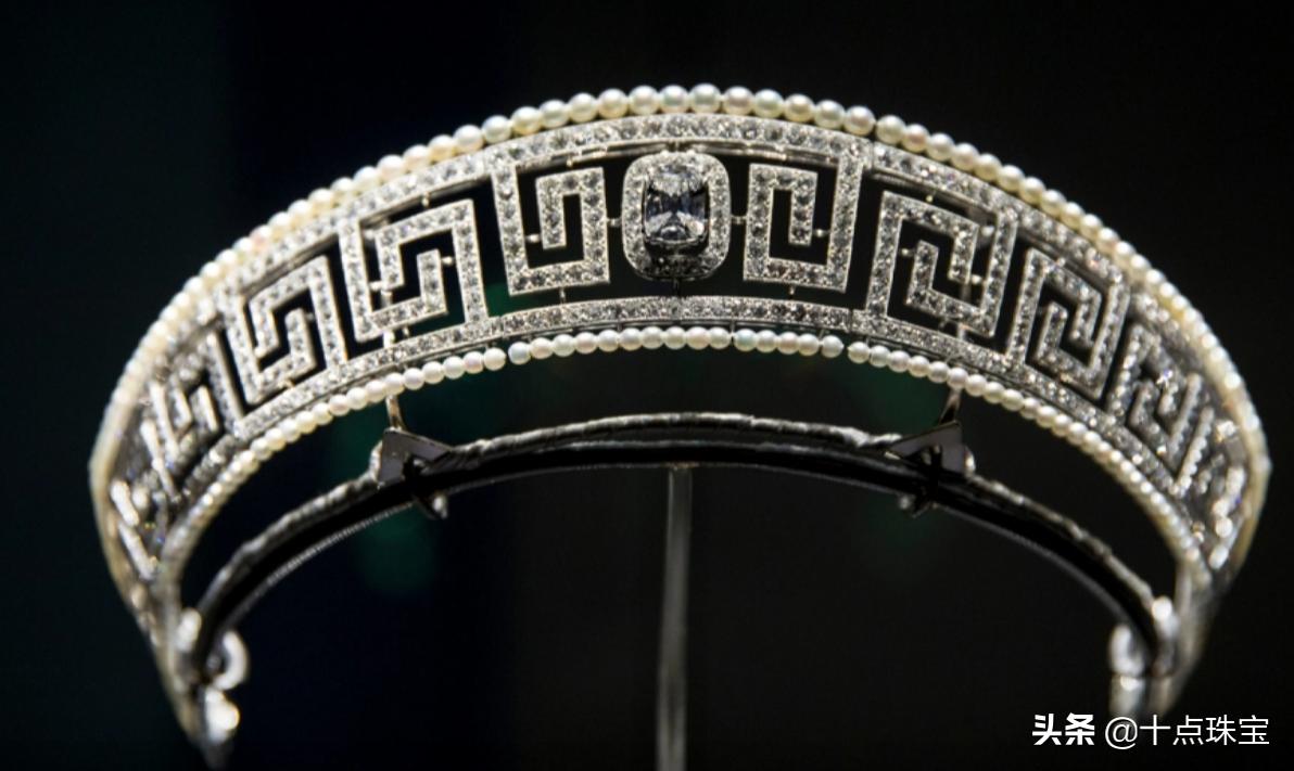 从郭碧婷的冠冕，谈冠冕的历史，你必须知晓的关于冠冕的八个问题