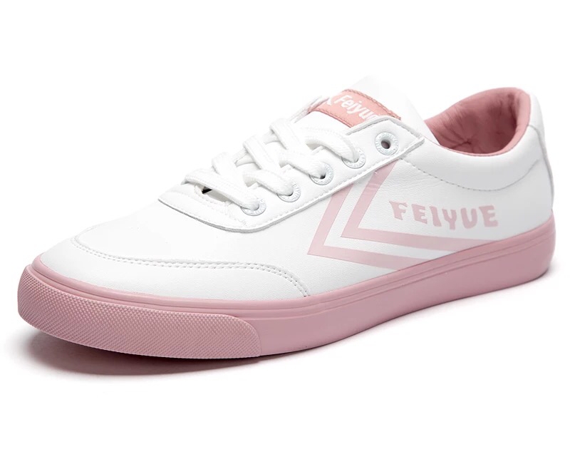 杨幂同款小白鞋商品参数,刘雯和杨幂穿什么鞋