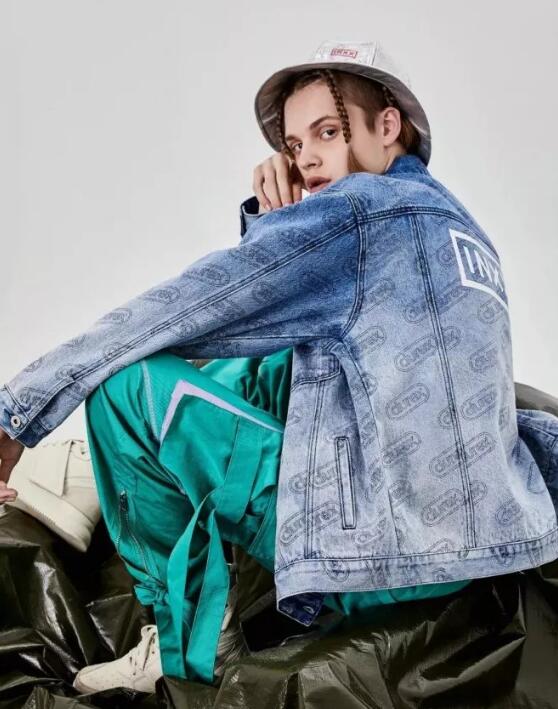 杜蕾斯联名品牌,杜蕾斯跨界联名卫衣