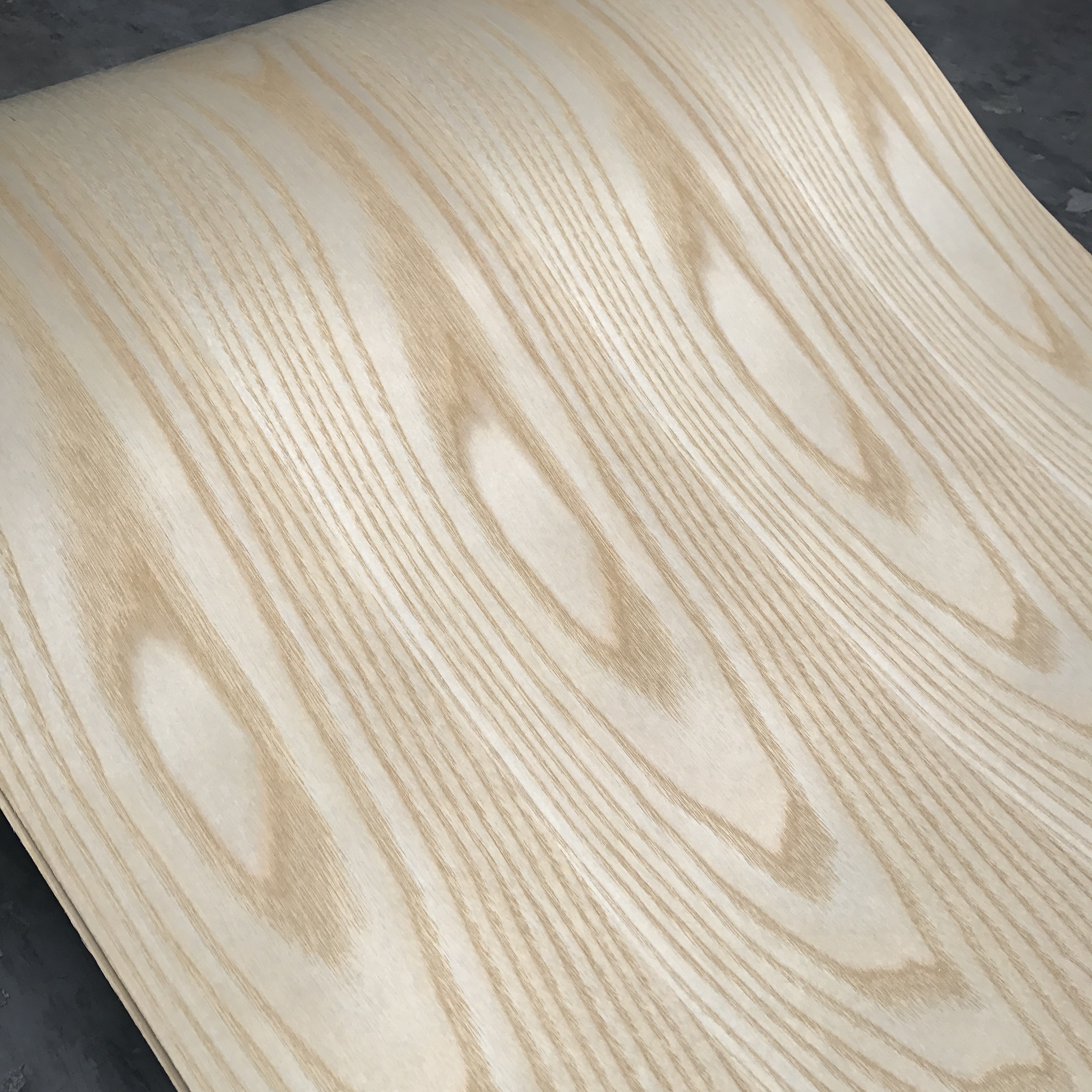 橡木柚木胡桃木哪种好,实木家具哪些木材最好