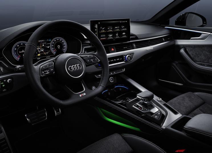 奥迪a5两门改s5,奥迪a5新款2023款炫酷实拍