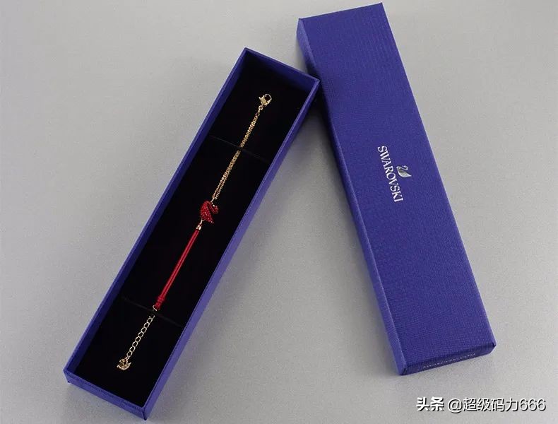 施华洛世奇七夕直播专场限时99米,今年施华洛世奇的爆款