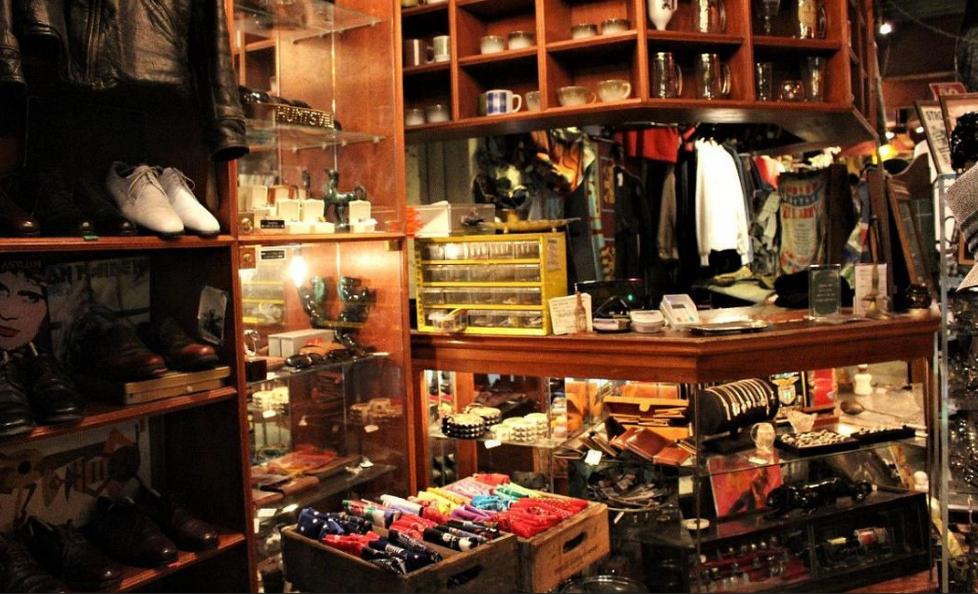 疫情期间,没法去香港买包?不如花千元在国内买一只古董包