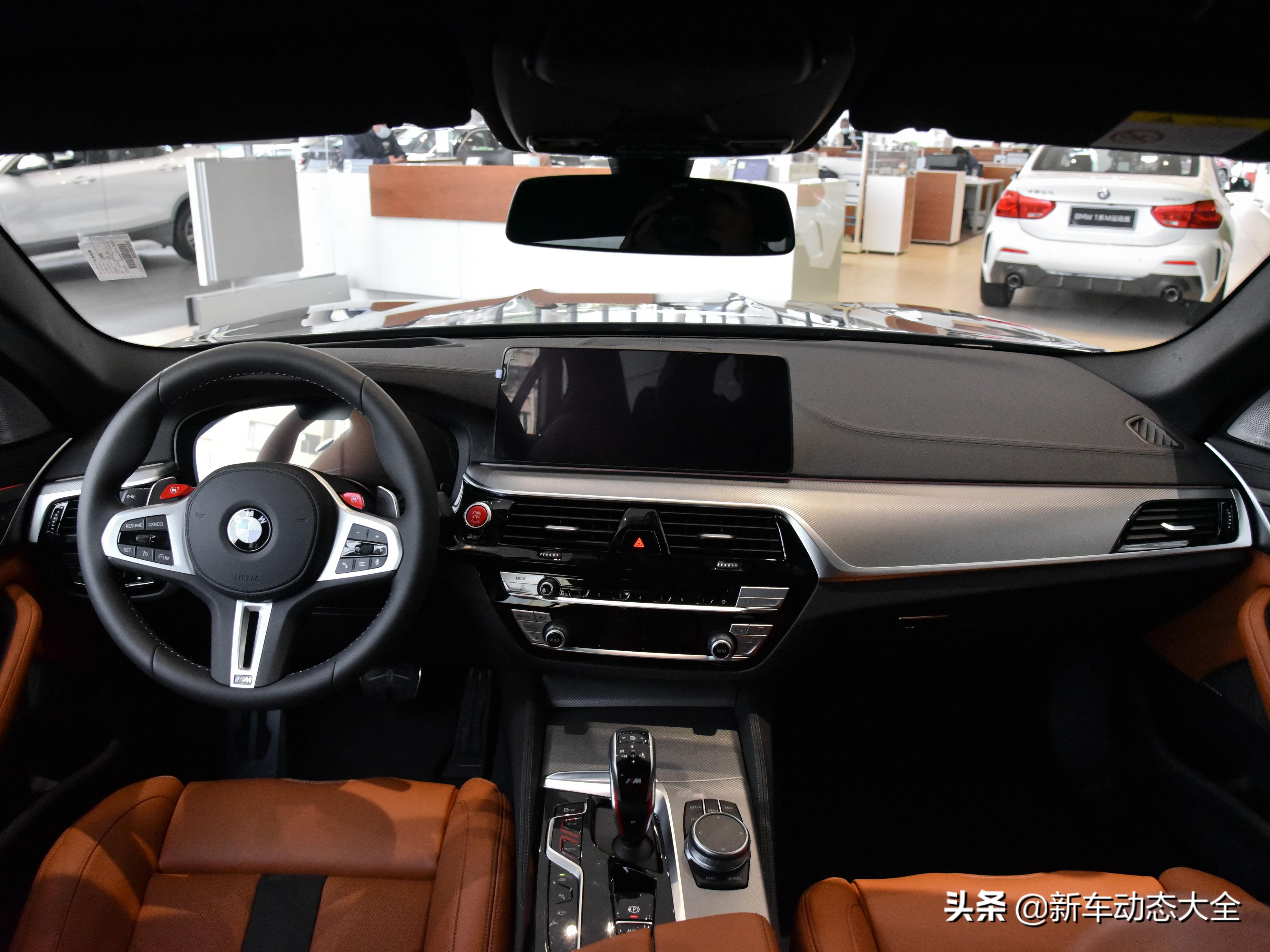 带宝华韦健的宝马5系,带宝华韦健音响的车