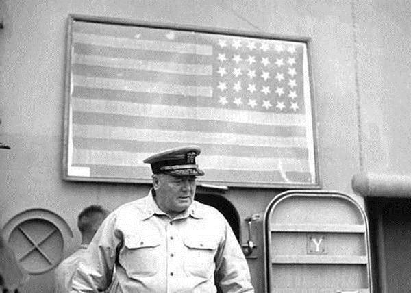 二战密苏里号投降仪式,1945年日军投降密苏里号受降仪式