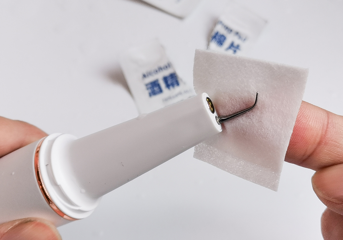 去除牙垢牙刷测评,洁牙神器和普通牙刷哪个好