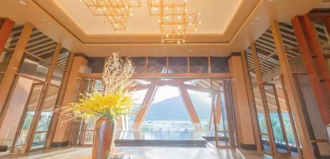 三亚中瑞酒店管理职业学院名列全国职业院校满意度排行榜第二