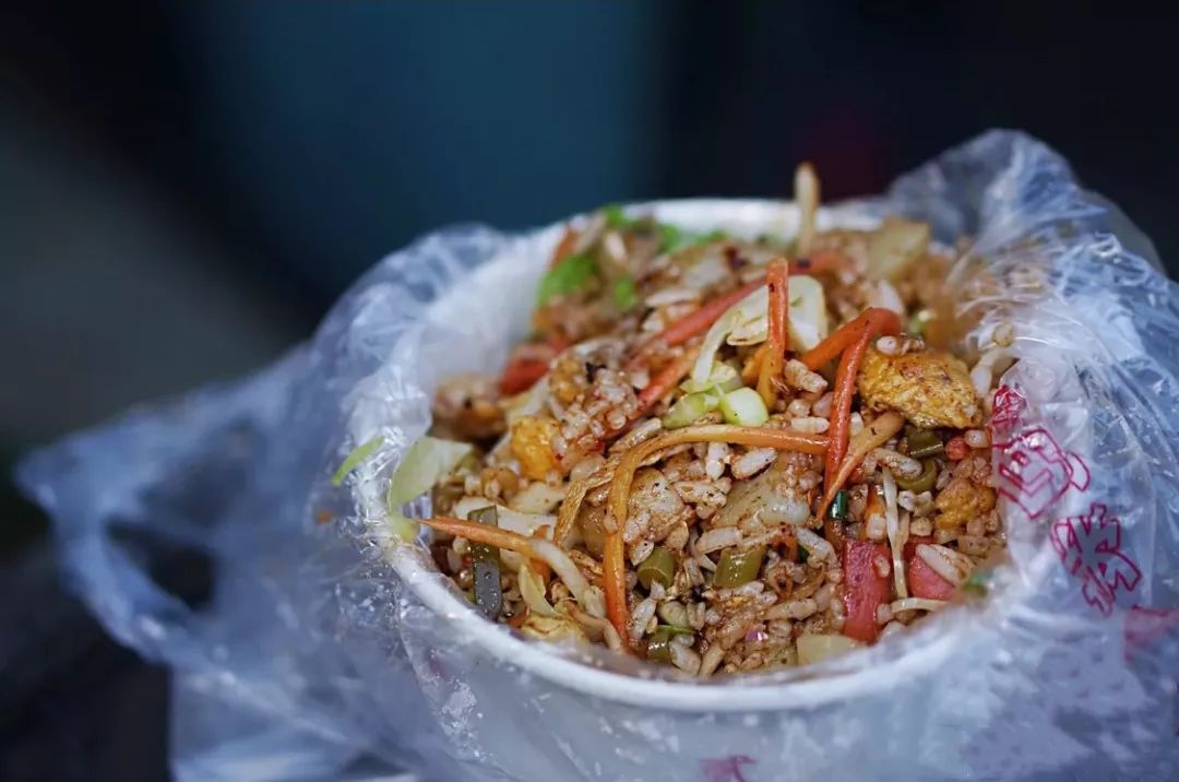 10块钱吃垮川大后街25家店,快快收藏