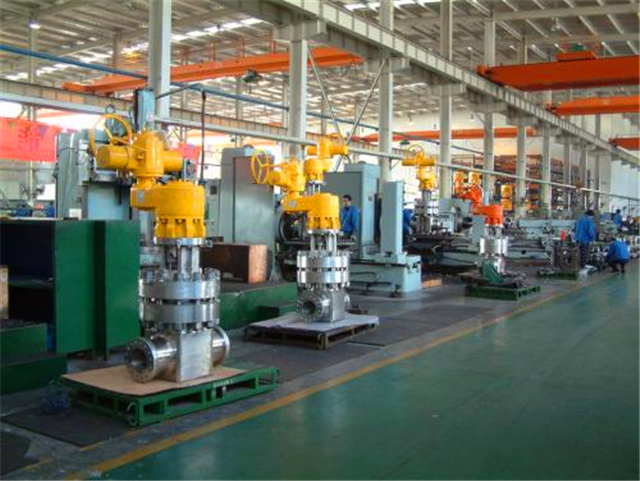 秦川机床和沈阳机床哪个更强,大连中国机床近况