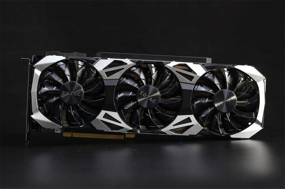 索泰rtx2080ti-xgamingoc拆解,索泰2080ti装机