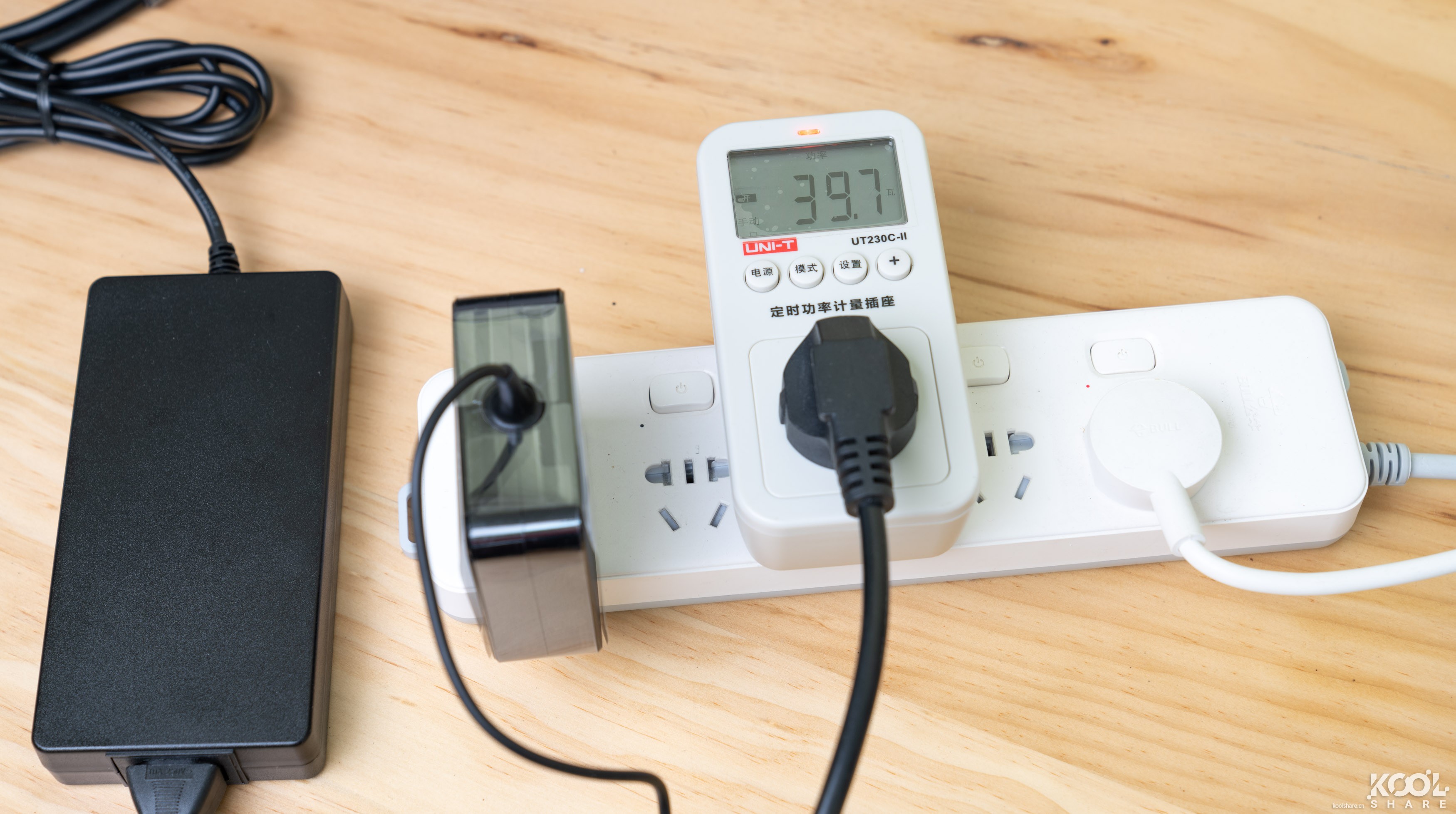 经济型9盘位NAS，QNAPTVS-951N开箱拆解评测