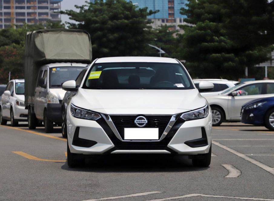 朗逸和轩逸到底哪个更值得购买,朗逸和轩逸缺点对比怎么选