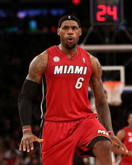 詹姆斯的时代有多久,詹姆斯从骑士到湖人的变化