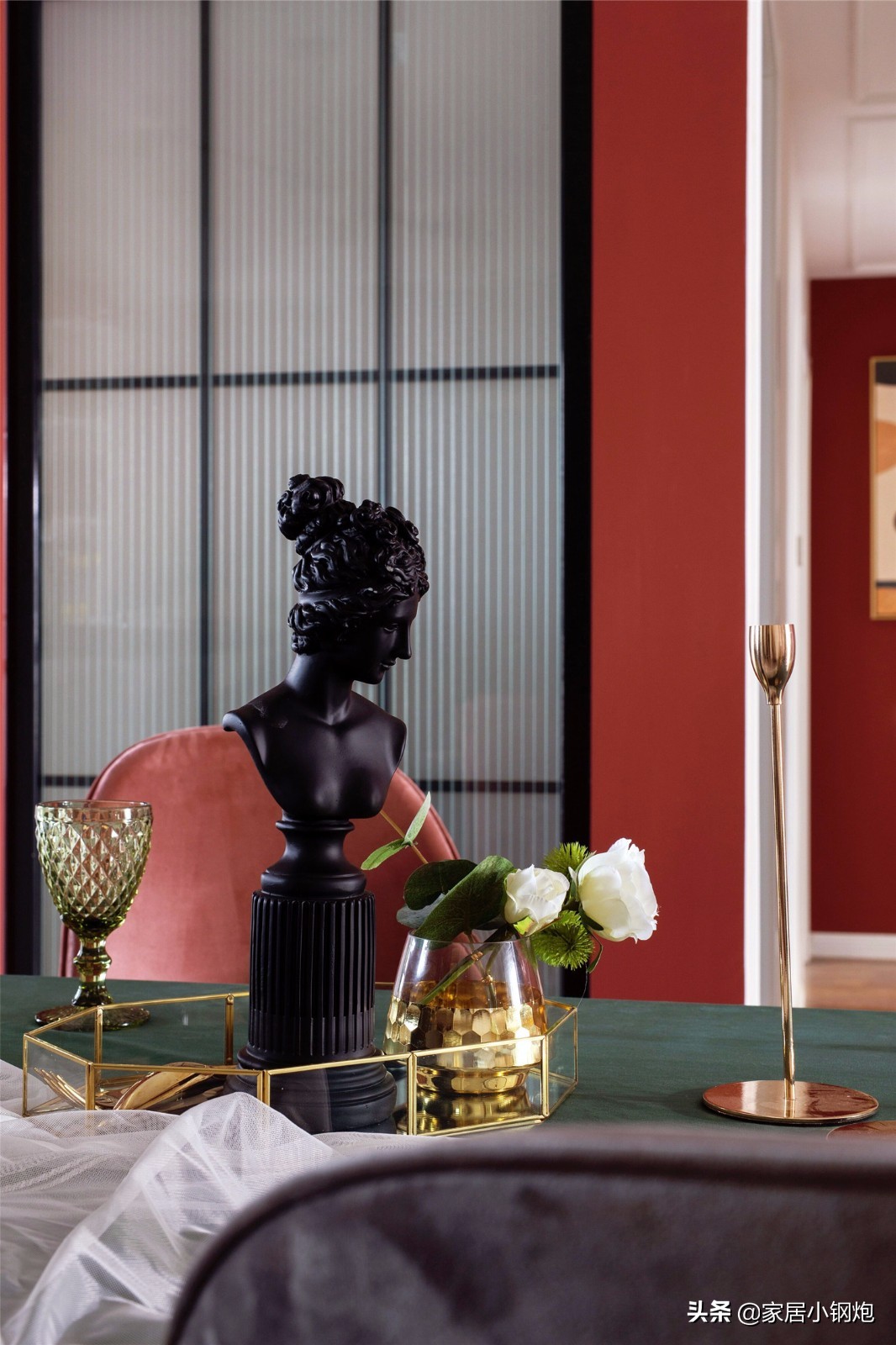 灰蓝背景墙效果图现代简约2021年,136平方现代风格大砖背景墙